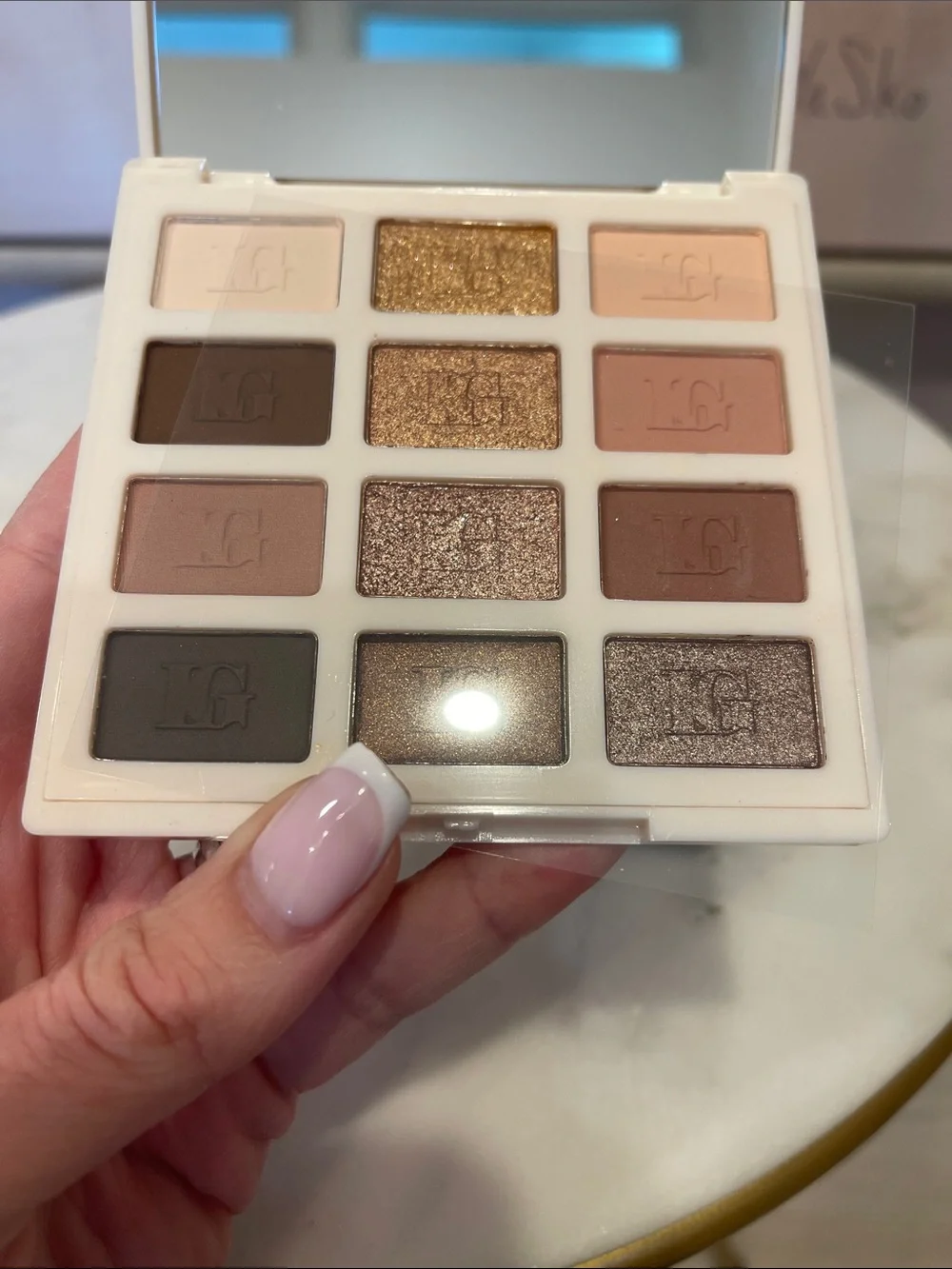 NIB Laura Geller Nude Attitude Eyeshadow Palette - Pink Floral Box